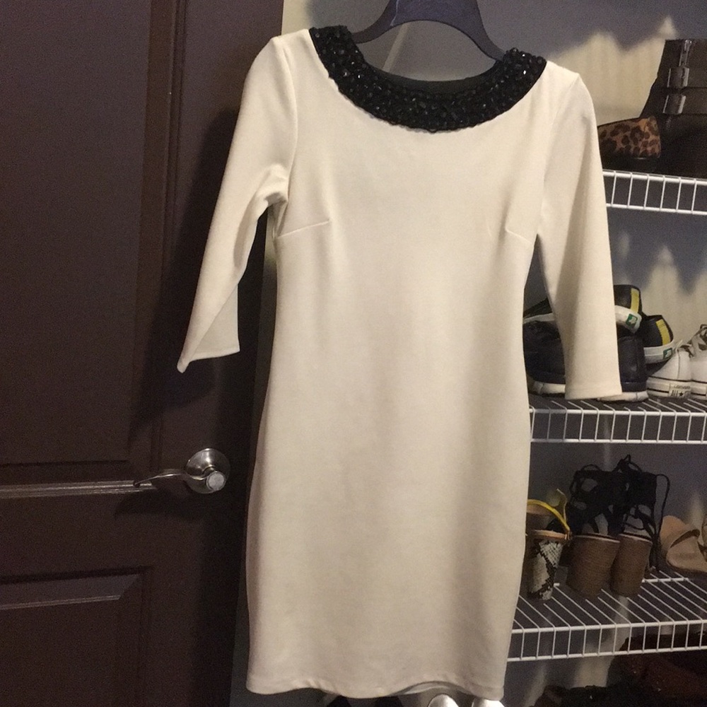 White/black dress